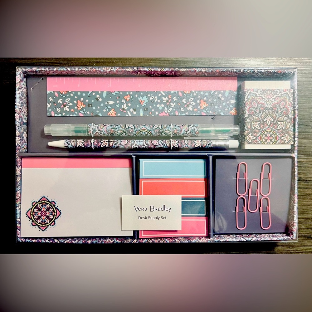 Vera Bradley Desk Supply Set Bonbon Medallion